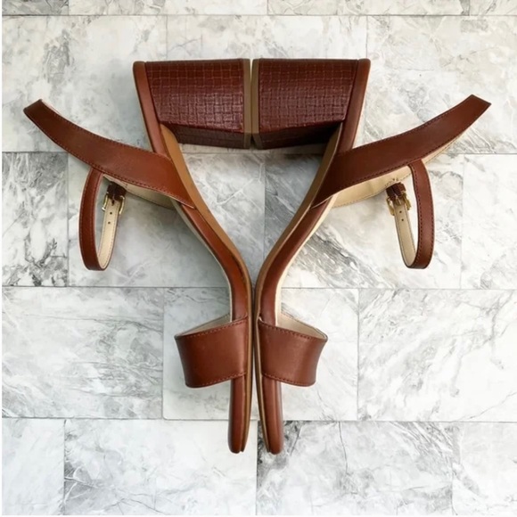 Cole Haan Sandals (Josie Block Heel) in Brown Leather Size 5.5-B - Picture 8 of 8